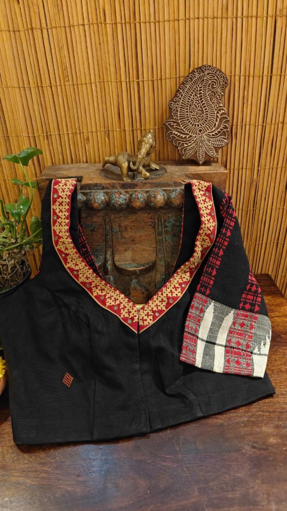 Bhumi: In Black & Ivory
