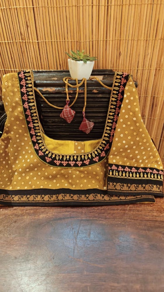 Sungudi in Ochre with Kutchi Embroidery